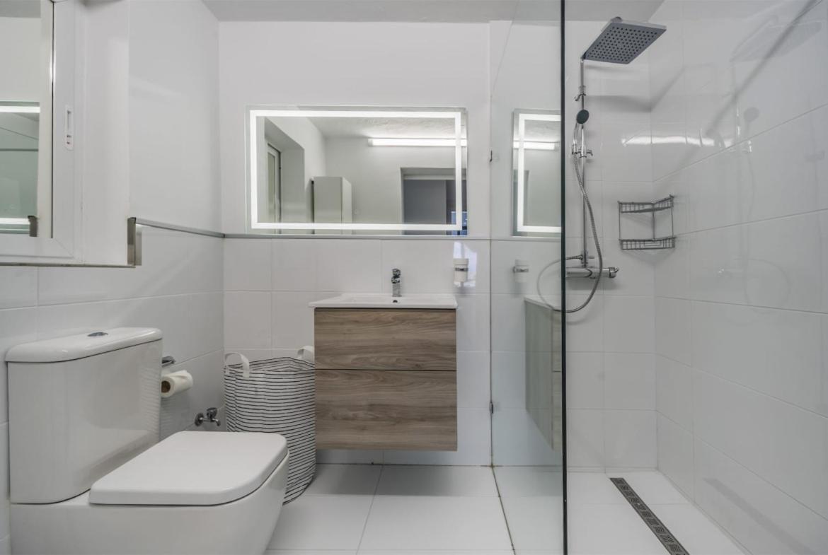 Deluxe Seaview Apartment San Ġiljan Buitenkant foto