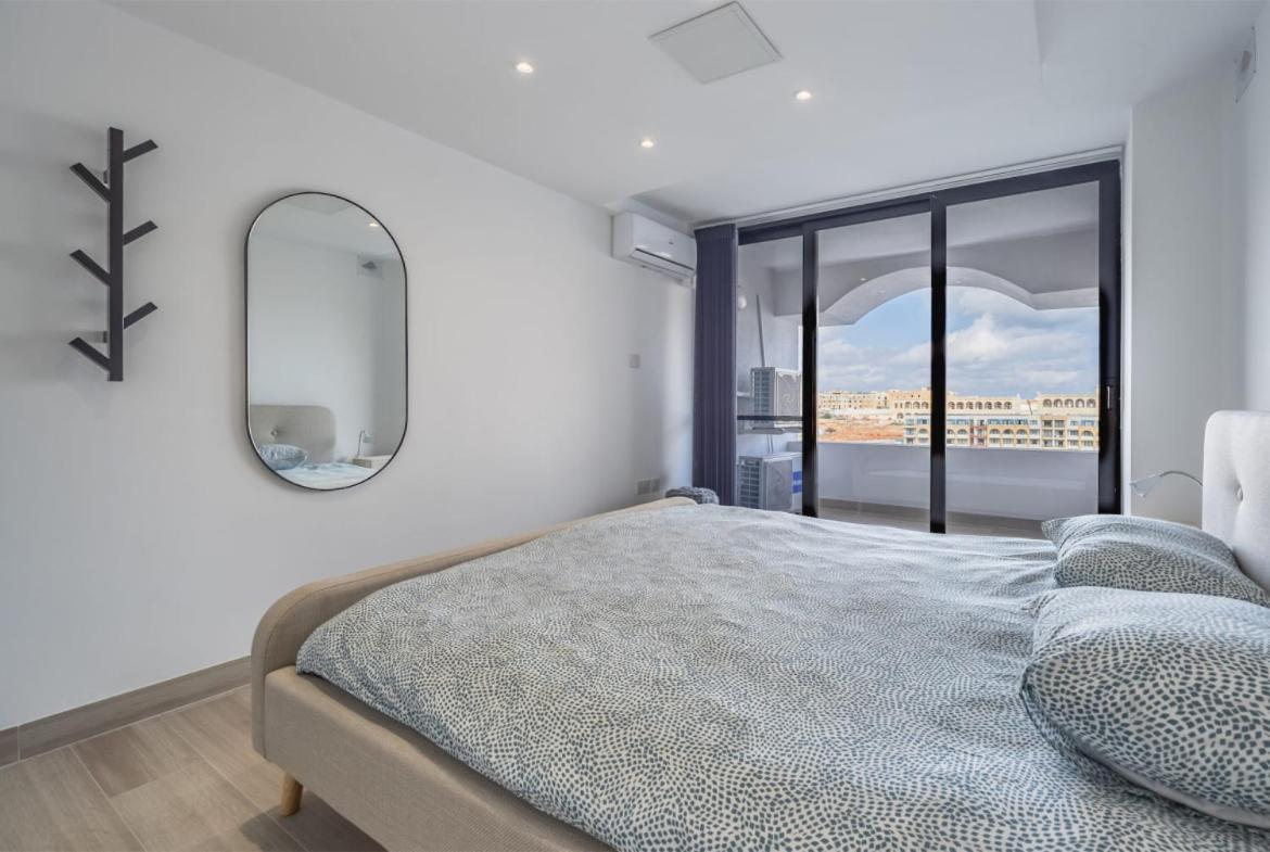 Deluxe Seaview Apartment San Ġiljan Buitenkant foto